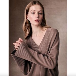 WHITE + WARREN Oversized V-Neck Sweater Heavy Organic Cotton L Mocha Brown